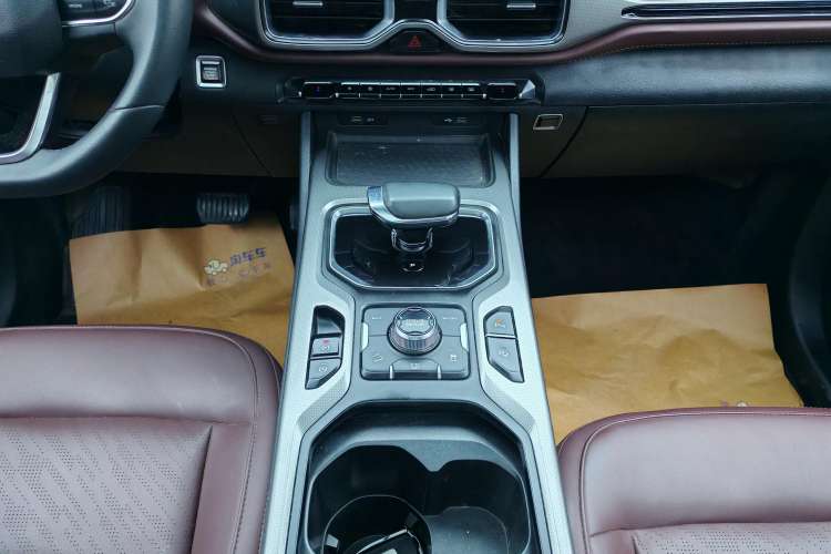 Used Geely Auto Haoyue 2022 1.8TD DCT Flagship 7-Seater Gear Lever