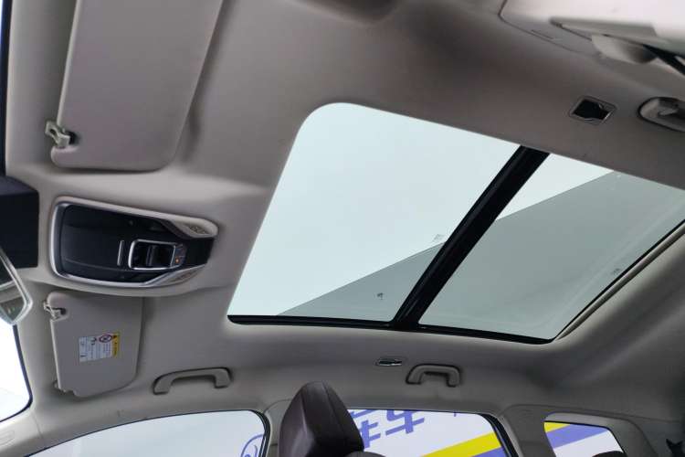 Used Geely Auto Haoyue 2022 1.8TD DCT Flagship 7-Seater Headliner