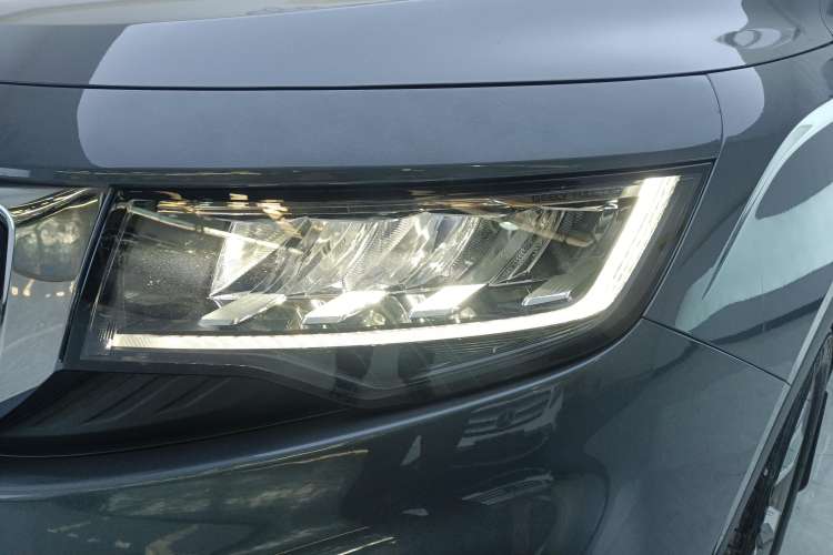 Used Geely Auto Haoyue 2022 1.8TD DCT Luxury 7-Seater Left Front Headlight