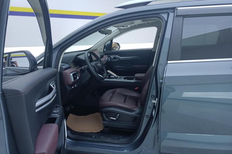 Used Geely Auto Haoyue 2022 1.8TD DCT Luxury 7-Seater Left Front Seat