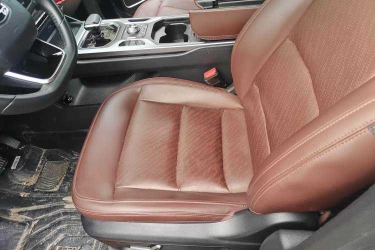 Used Geely Auto Haoyue 2022 1.8TD DCT Luxury 7-Seater Left Front Seat