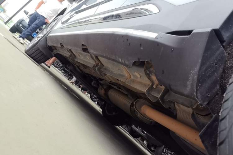 Used Geely Auto Haoyue 2022 1.8TD DCT Luxury 7-Seater Left Side Sill