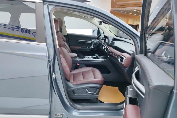 Used Geely Auto Haoyue 2022 1.8TD DCT Flagship 7-Seater Right Front Seat
