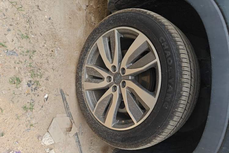 Used Geely Auto Haoyue 2022 1.8TD DCT Luxury 7-Seater Right Front Wheel Hub