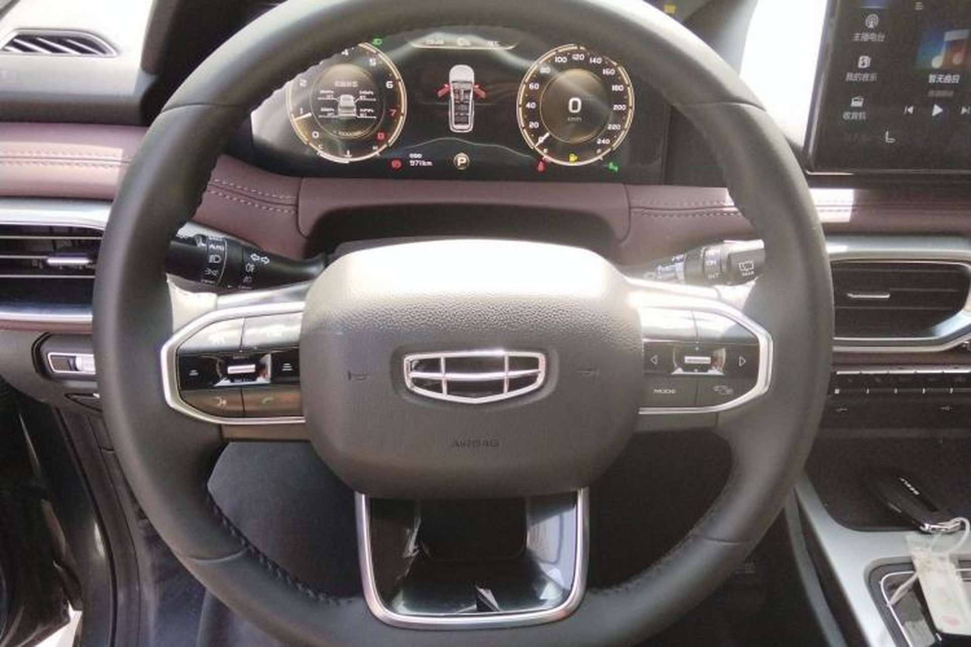 Used Geely Auto Haoyue 2022 1.8TD DCT Flagship 7-Seater Steering Wheel