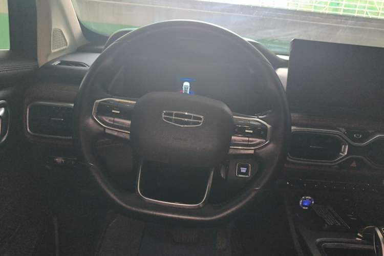 Used Geely Auto Haoyue 2022 1.8TD Automatic Prestige 7-Seater Steering Wheel