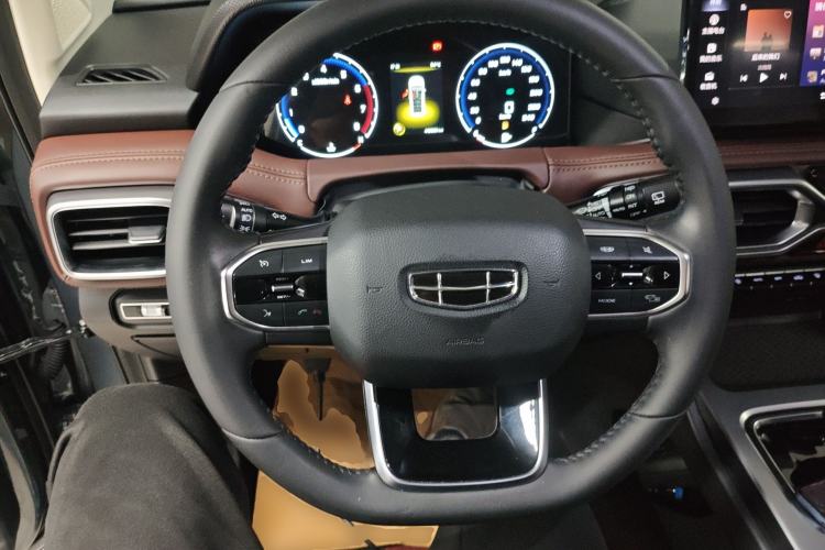 Used Geely Auto Haoyue 2022 1.8TD DCT Luxury 7-Seater Steering Wheel