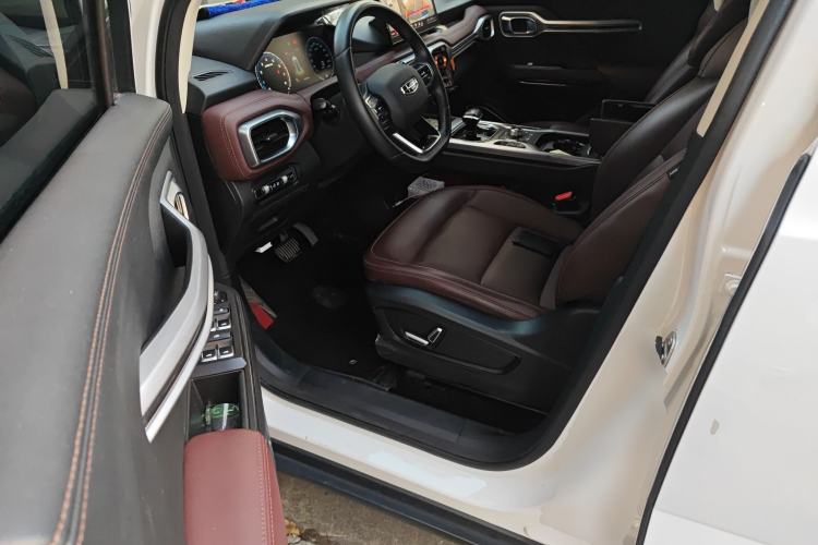 Used Geely Auto Haoyue 2022 1.8TD DCT Luxury 7-Seater Driver Seat