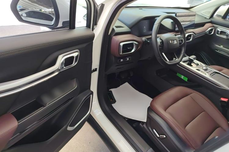 Used Geely Auto Haoyue 2022 1.8TD DCT Luxury 7-Seater Driver Seat