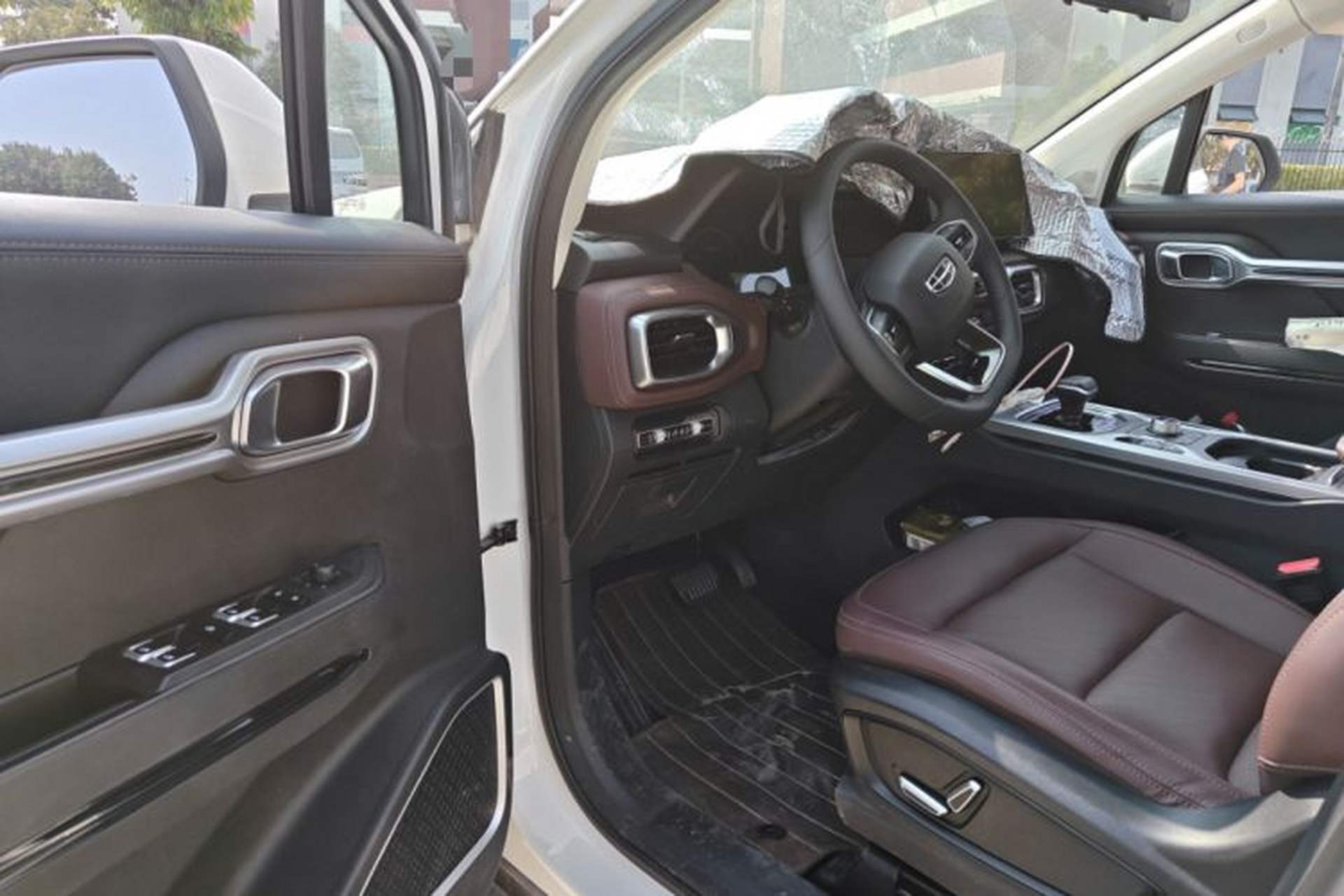 Used Geely Auto Haoyue 2022 1.8TD DCT Luxury 7-Seater Driver Seat