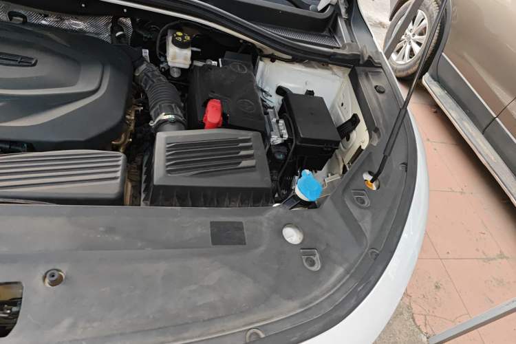 Used Geely Auto Haoyue 2022 1.8TD DCT Luxury 7-Seater Engine Bay Left