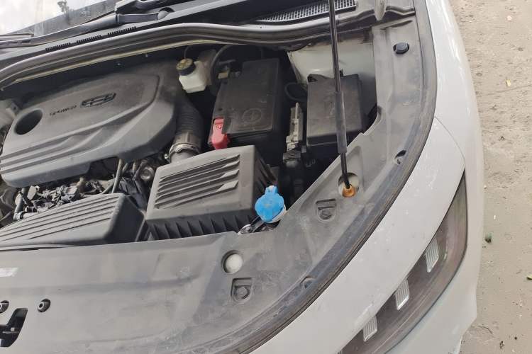 Used Geely Auto Haoyue 2022 1.8TD Automatic Prestige 7-Seater Engine Bay Left