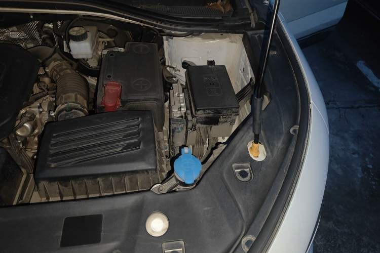 Used Geely Auto Haoyue 2022 1.8TD DCT Luxury 7-Seater Engine Bay Left