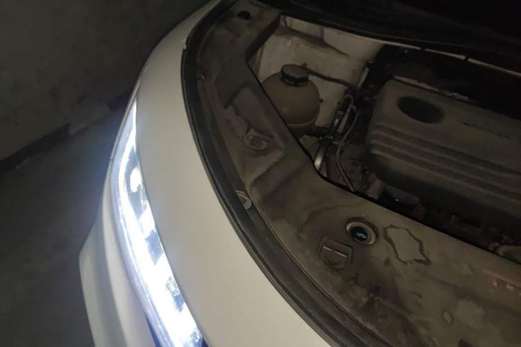 Used Geely Auto Haoyue 2022 1.8TD DCT Luxury 7-Seater Engine Bay Right