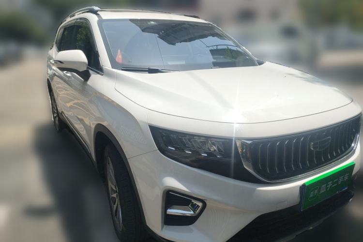 Used Geely Auto Haoyue 2022 1.8TD DCT Luxury 7-Seater Front Right 45 Deg