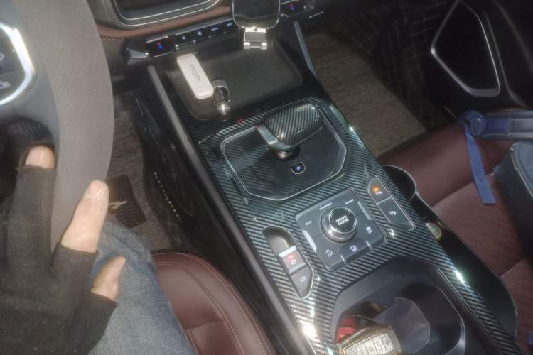 Used Geely Auto Haoyue 2022 1.8TD DCT Flagship 5-Seater Gear Lever