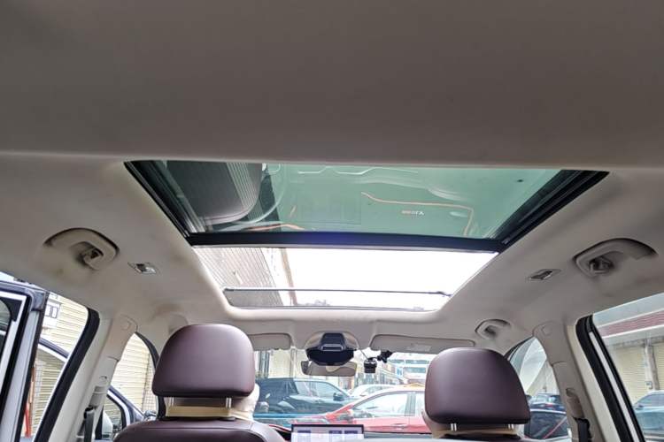Used Geely Auto Haoyue 2022 1.8TD DCT Luxury 7-Seater Headliner