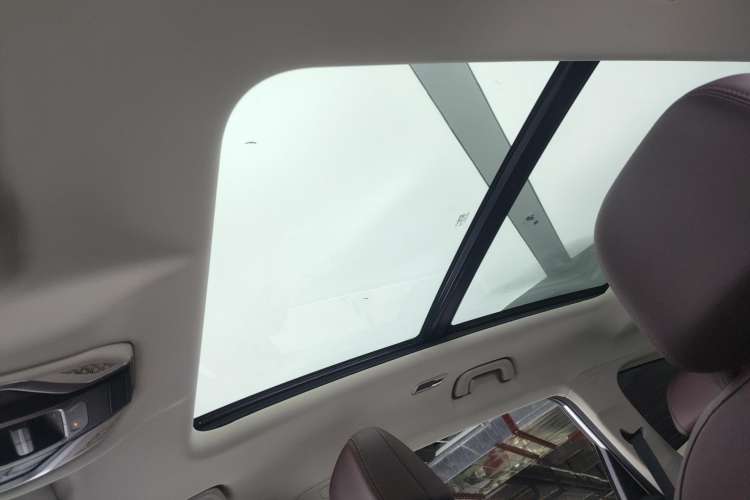 Used Geely Auto Haoyue 2022 1.8TD DCT Luxury 7-Seater Headliner