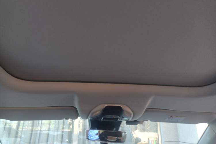 Used Geely Auto Haoyue 2022 1.8TD DCT Flagship 7-Seater Headliner