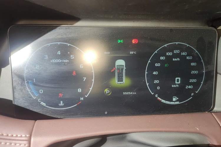 Used Geely Auto Haoyue 2022 1.8TD DCT Luxury 7-Seater Instrument Cluster