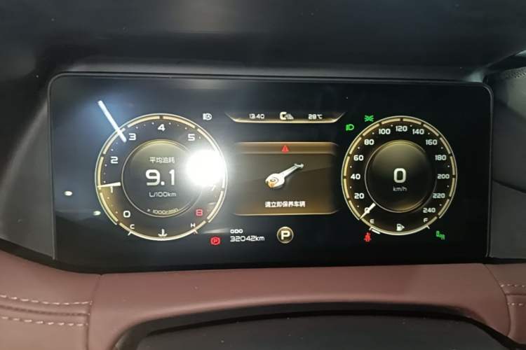 Used Geely Auto Haoyue 2022 1.8TD DCT Flagship 7-Seater Instrument Cluster