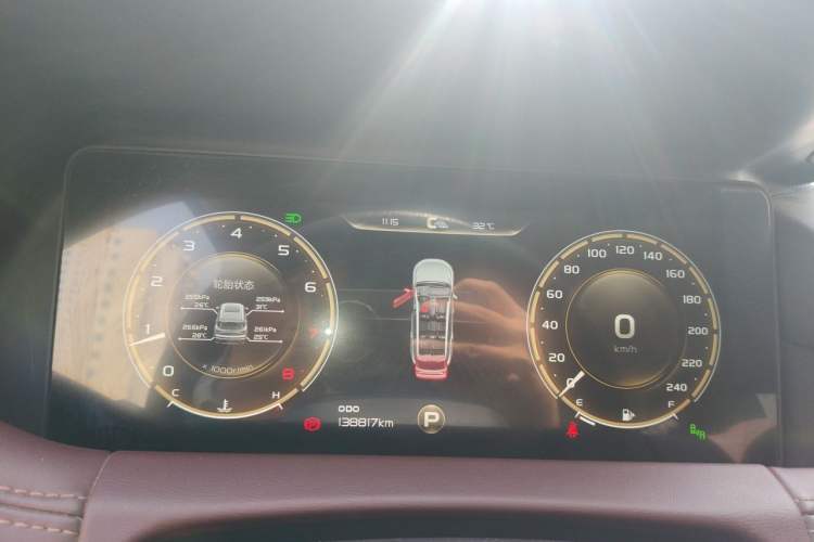 Used Geely Auto Haoyue 2022 1.8TD DCT Flagship 7-Seater Instrument Cluster