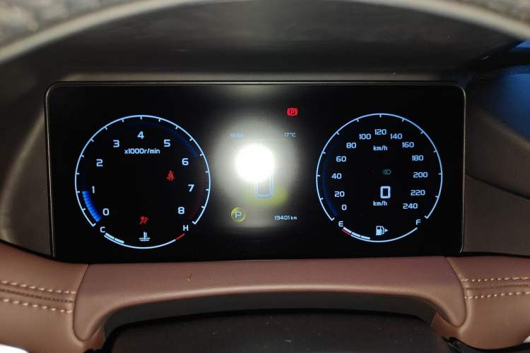 Used Geely Auto Haoyue 2022 1.8TD DCT Luxury 7-Seater Instrument Cluster