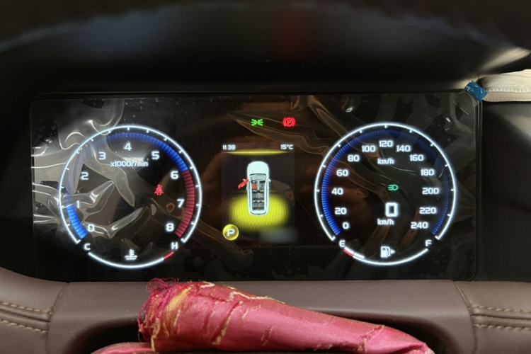 Used Geely Auto Haoyue 2022 1.8TD DCT Luxury 7-Seater Interior 1