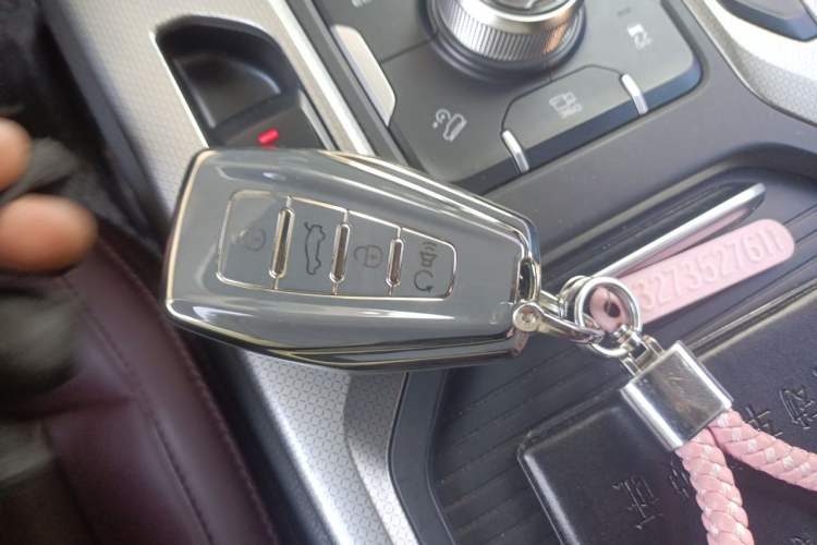 Used Geely Auto Haoyue 2022 1.8TD DCT Flagship 7-Seater Interior 1