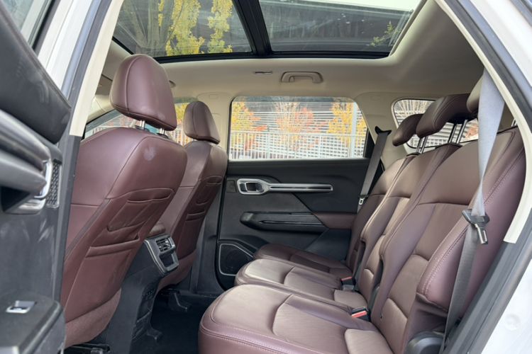 Used Geely Auto Haoyue 2022 1.8TD DCT Luxury 7-Seater Interior 11