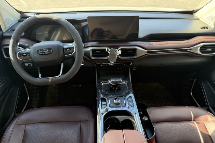Used Geely Auto Haoyue 2022 1.8TD DCT Flagship 5-Seater Interior 2