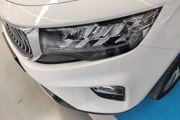 Used Geely Auto Haoyue 2022 1.8TD DCT Luxury 7-Seater Left Front Headlight