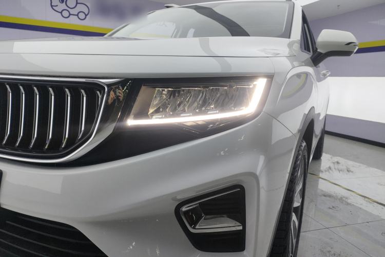 Used Geely Auto Haoyue 2022 1.8TD DCT Luxury 7-Seater Left Front Headlight