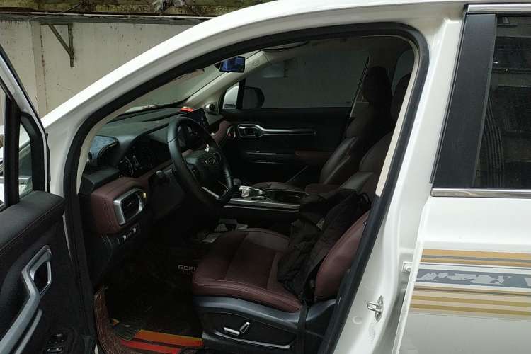 Used Geely Auto Haoyue 2022 1.8TD DCT Luxury 7-Seater Left Front Seat