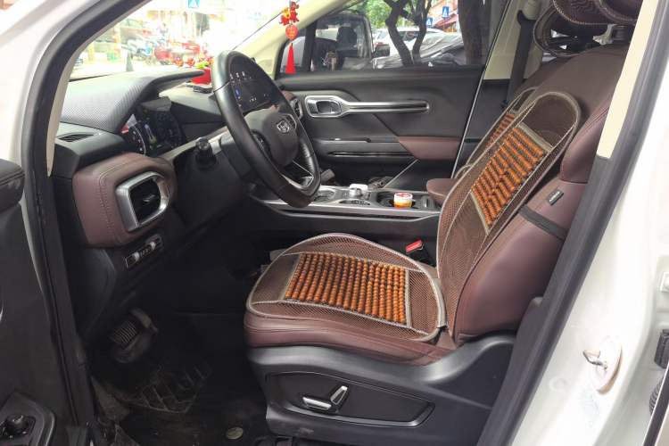 Used Geely Auto Haoyue 2022 1.8TD DCT Luxury 7-Seater Left Front Seat