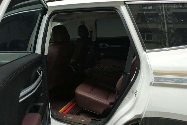 Used Geely Auto Haoyue 2022 1.8TD DCT Luxury 7-Seater Left Rear Seat