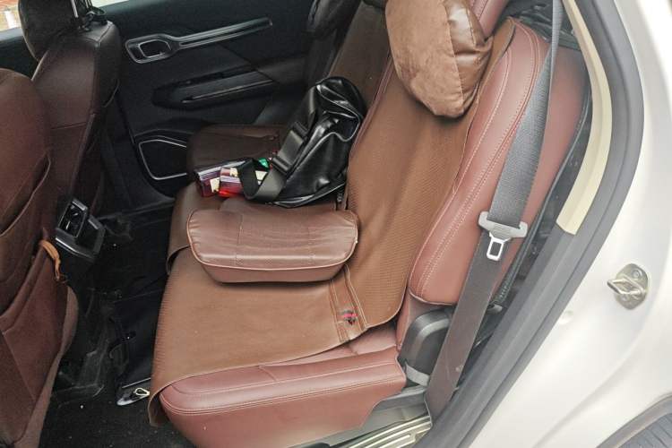Used Geely Auto Haoyue 2022 1.8TD DCT Luxury 7-Seater Left Rear Seat