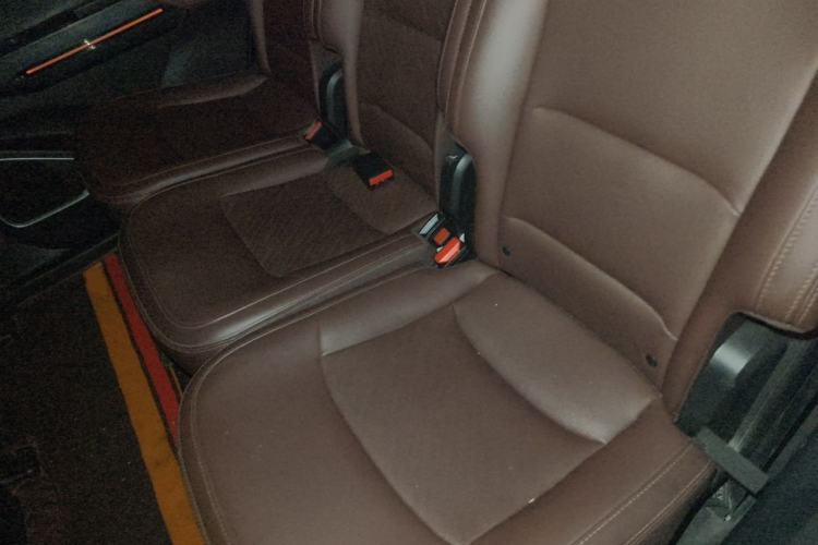 Used Geely Auto Haoyue 2022 1.8TD DCT Flagship 7-Seater Left Rear Seat