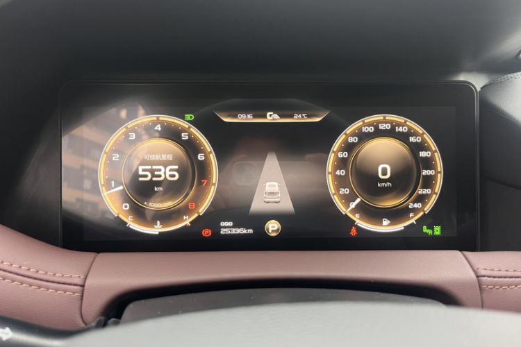 Used Geely Auto Haoyue 2022 1.8TD DCT Flagship 7-Seater Odometer Close Up