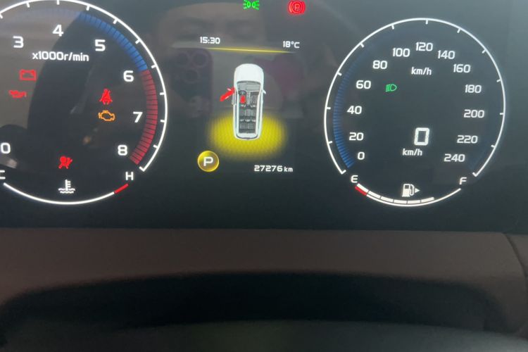Used Geely Auto Haoyue 2022 1.8TD DCT Luxury 7-Seater Odometer Close Up