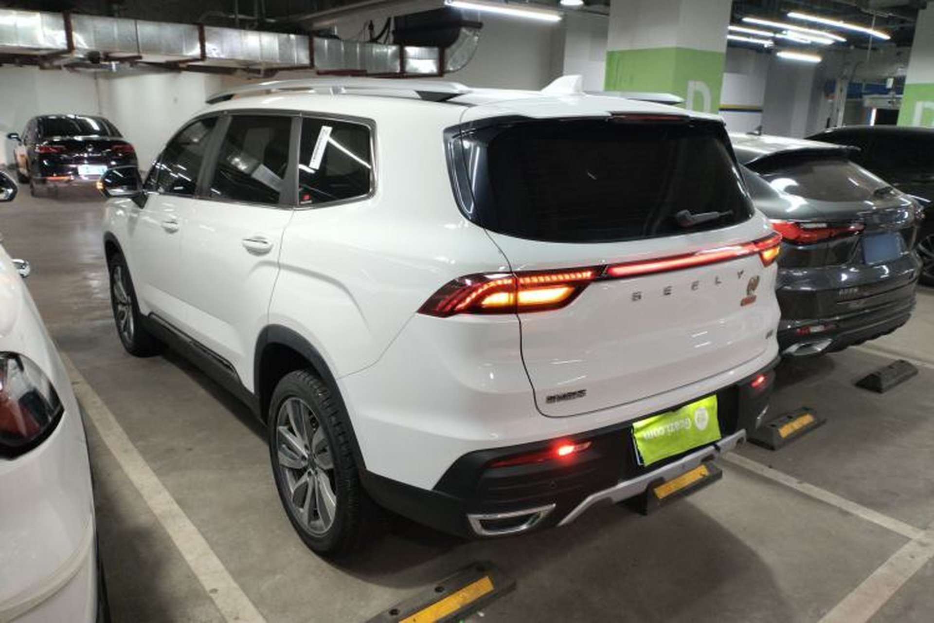 Used Geely Auto Haoyue 2022 1.8TD DCT Luxury 7-Seater Rear Left 45 Deg