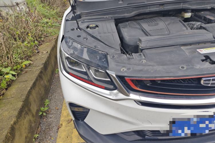Used Geely Auto Haoyue 2022 1.8TD DCT Flagship 7-Seater Right Front Headlight