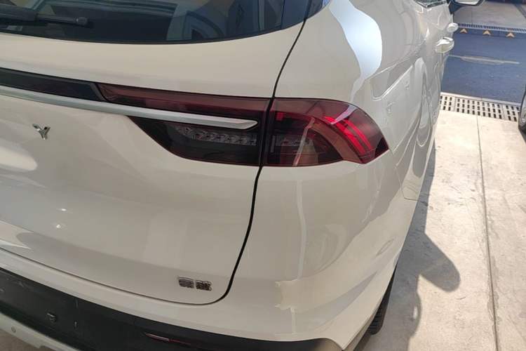 Used Geely Auto Haoyue 2022 1.8TD DCT Luxury 7-Seater Right Rear Taillight