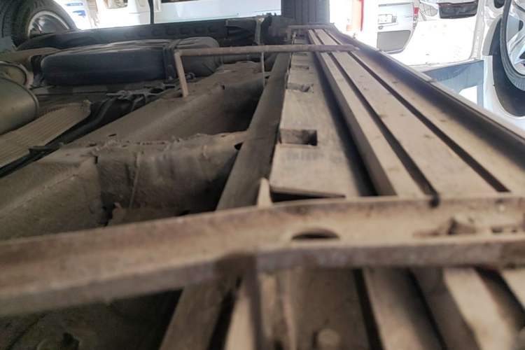 Used Geely Auto Haoyue 2022 1.8TD DCT Luxury 7-Seater Right Side Sill