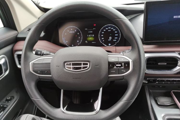 Used Geely Auto Haoyue 2022 1.8TD Automatic Comfort Model 5 Seats Steering Wheel
