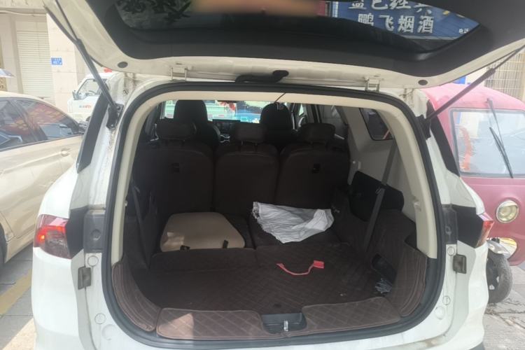 Used Geely Auto Haoyue 2022 1.8TD Automatic Comfort Model 7 Seats Trunk