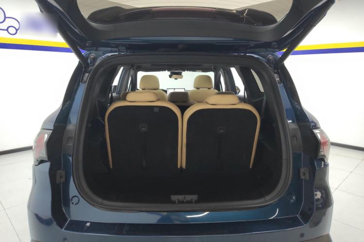 Used Geely Auto Haoyue L 2023 2.0T DCT Flagship Version Trunk