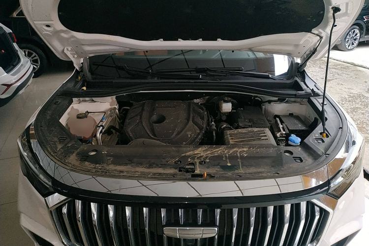 Used Geely Auto Haoyue L 2024 2.0T DCT Flagship Version Engine Bay