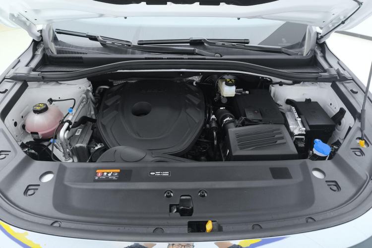 Used Geely Auto Haoyue L 2024 2.0T DCT Flagship Version Engine Bay