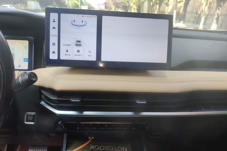 Used Geely Auto Haoyue L 2023 2.0T DCT Flagship Version Audio And AC Panel